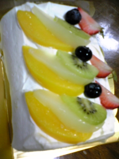 �y����